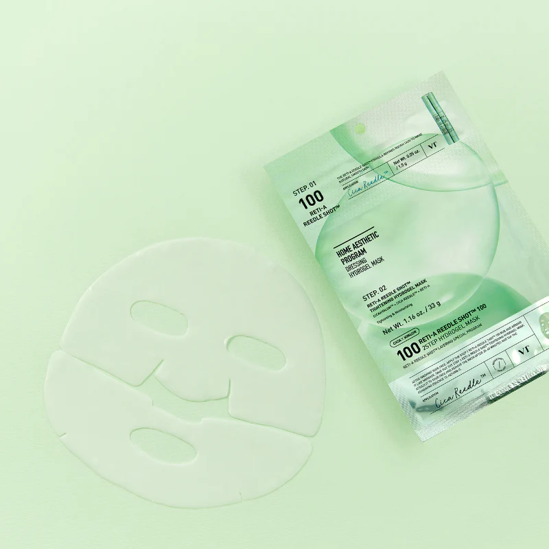 Masque en deux parties présenté à plat avec son sachet vert