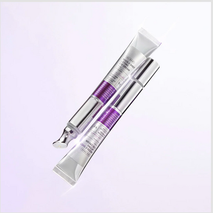 Deux tubes de contour des yeux argentés et violets, dont un avec son embout apparent