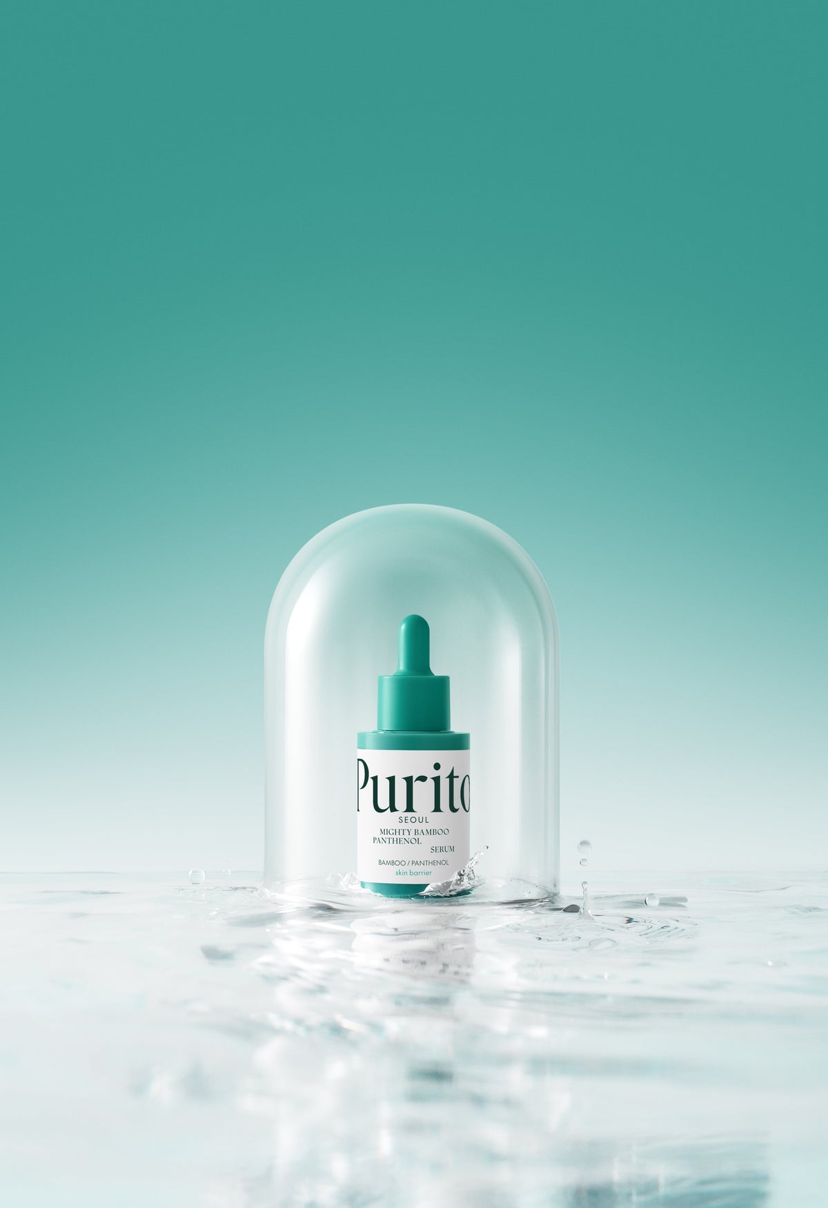 Flacon de sérum sous une cloche transparente au milieu d&